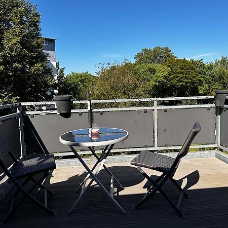 A&V Apartments Wunderschoene Rheinblick Wohnung Zum Entspannen Apt Ela Duisburg Eksteriør billede