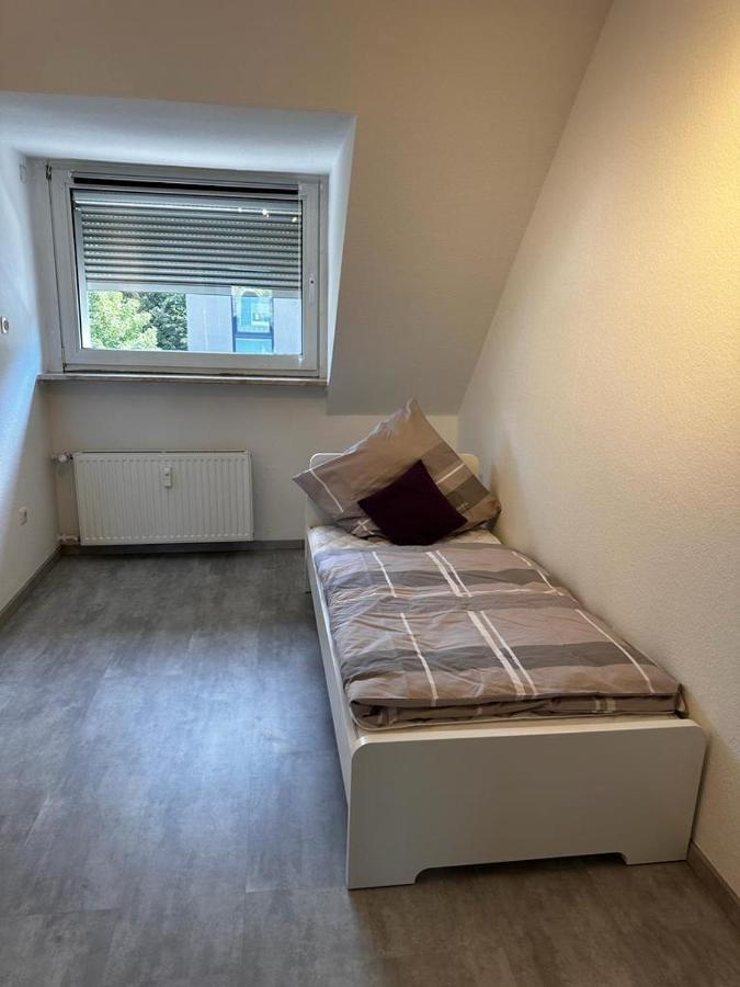 A&V Apartments Wunderschoene Rheinblick Wohnung Zum Entspannen Apt Ela Duisburg Eksteriør billede